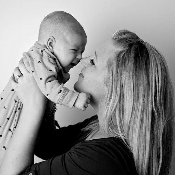 Meet your Posher, Ashley - Picture 1 of 1